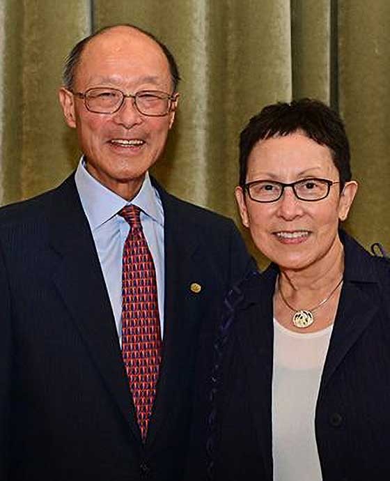 Photo of Simon and June Li