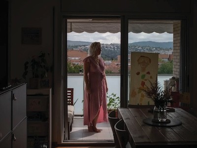Ruth Hanna experienced obsessive thoughts after giving birth to her son and spent five months in a mother-and-baby unit in Glasgow in 2020. Now recovered, she provides peer support to other women with postpartum psychosis. (Maria Contreras Coll/The New York Times) Ruth Hanna