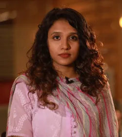 Headshot of Fatima Khan, ’25 M.A. Politics.
