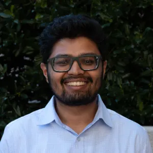 Headshot of Deep Vakil, '25 M.S. Stabile
