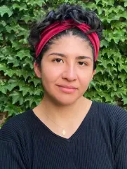 Headshot of Cecilia Reyes.
