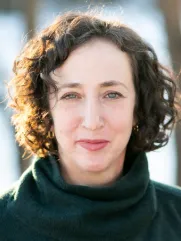 Headshot of Mariah Blake. 
