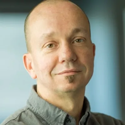 Headshot of Stephan Somogyi.