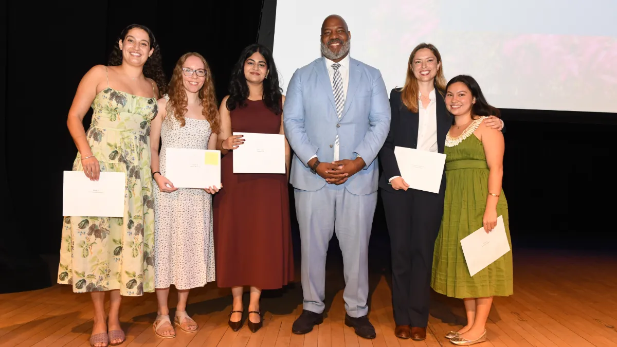 Dean Jelani Cobb with the 2026 Pulitzer Traveling Fellowship recipients during Journalism Day. Credit: Chris Taggart. From left to right: Alice Diamond Harrison, ’26 M.S.; Annika McGinnis, ’25 M.S. Data Journalism; Mashael Shah, ‘26 M.A. Arts & Culture; Dean Jelani Cobb; Katherine Weyback, ‘26 M.S. (Valedictorian); and Mia Reiko Anzalone, ‘26 M.S.