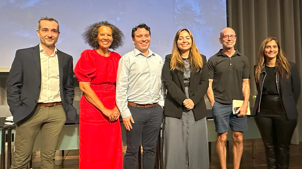 From left: Professor Juan Manuel Benítez, Elinor Tatum, publisher of the Amsterdam News, Zachary Richner, founder of the Empire State Local News Coalition, New York State Senator Kristen Gonzalez, Mark Hansen, director of the Brown Institute for Media and Innovation at Columbia University and Marjorie Velázquez, vice president of Policy at Tech: NYC.